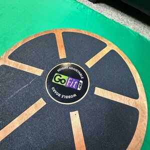 Black and Brown Wobble Board